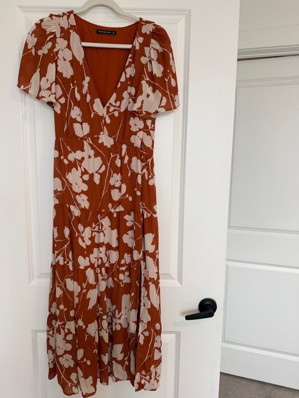Abercrombie & Fitch Rust Floral V-Neck Tiered Midi Dress